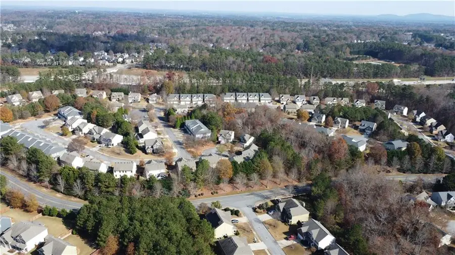 4494 Black Hills Drive Nw #13, Acworth, GA 30101 - Image #3