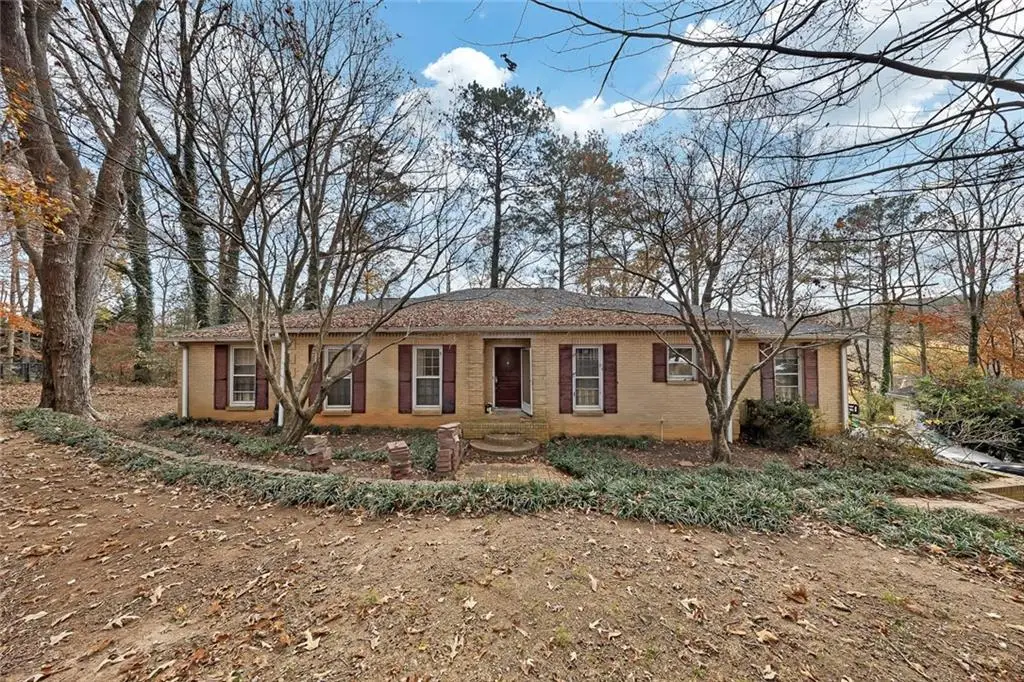 4520 Huntridge Drive Ne, Roswell, GA 30075 - Image #1