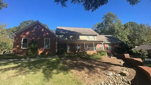 8566 Shoreline Drive, Jonesboro, GA 30236