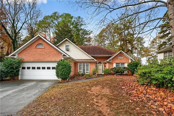 10909 University Drive, Jonesboro, GA 30238