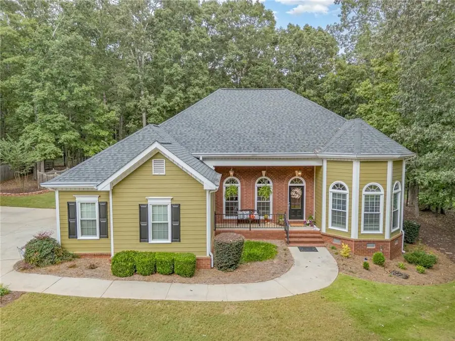1201 Dove Creek Circle, Statham, GA 30666 - Image #2