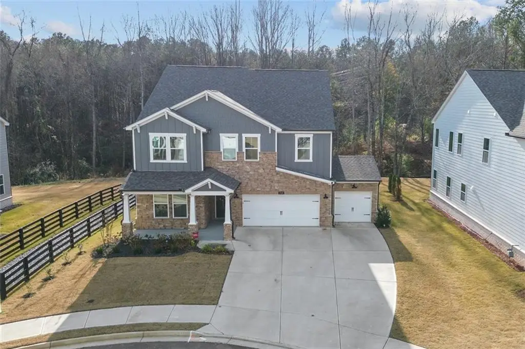 764 Clifftop Crossing Sw, Powder Springs, GA 30127 - Image #1