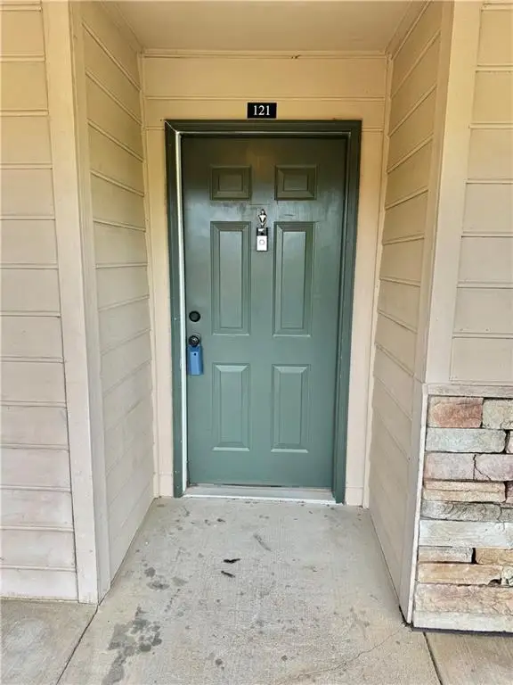 121 Brittany Court, Duluth, GA 30096 - Image #2