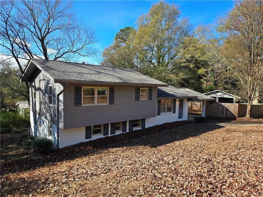 2730 Wayman Drive, Gainesville, GA 30506 - Image #2
