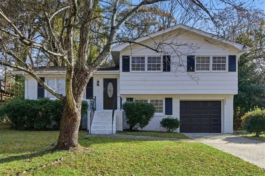 5674 Sandhurst Drive, Forest Park, GA 30297 - Image #1