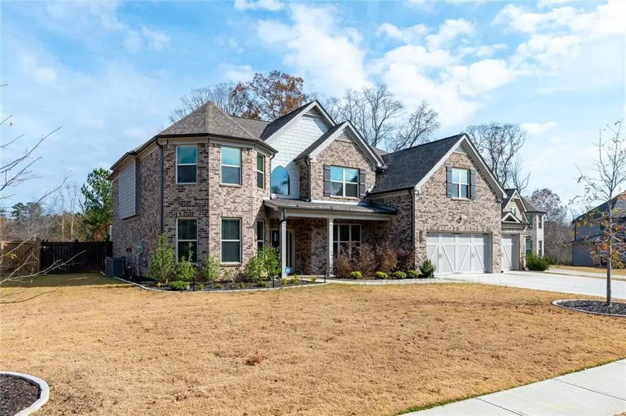 5381 Front Runner Court, Sugar Hill, GA 30518 - Image #2