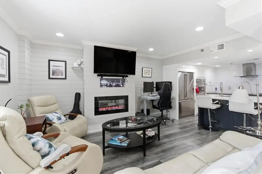 2855 Peachtree Road Ne #124, Atlanta, GA 30305 - Image #3