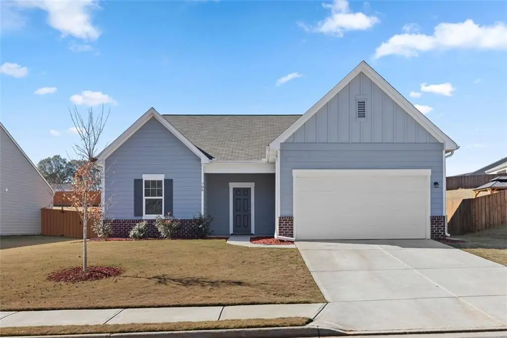 706 Bentwater Way, Hoschton, GA 30548 - Image #1