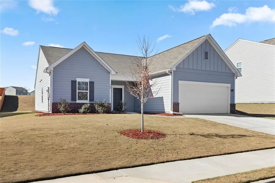 706 Bentwater Way, Hoschton, GA 30548 - Image #2