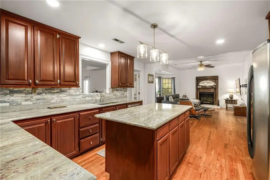 614 Robinson Avenue Se, Atlanta, GA 30312 - Image #3