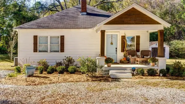 1328 S Madison Avenue S, Monroe, GA 30655