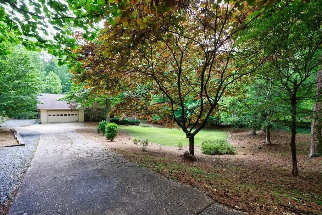 10565 Shallowford Road, Roswell, GA 30075 - Image #1