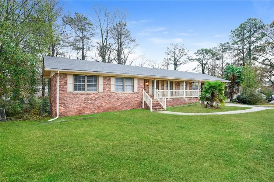 6570 Charles Drive, Morrow, GA 30260 - Image #3