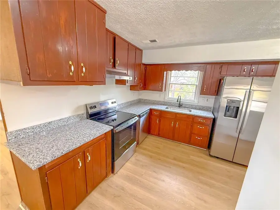 6485 Carolyn Court, Rex, GA 30273 - Image #3