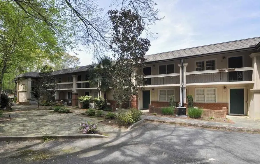 655 E Campus Road #33, Athens, GA 30605 - Image #2