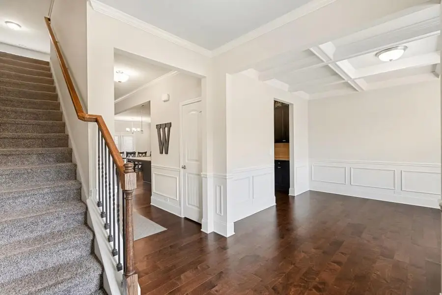 1093 S Creek Drive, Villa Rica, GA 30180 - Image #3