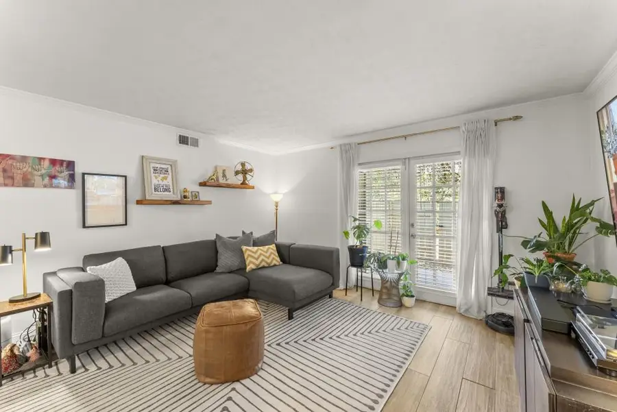 1150 Collier Road Nw #J18, Atlanta, GA 30318 - Image #2