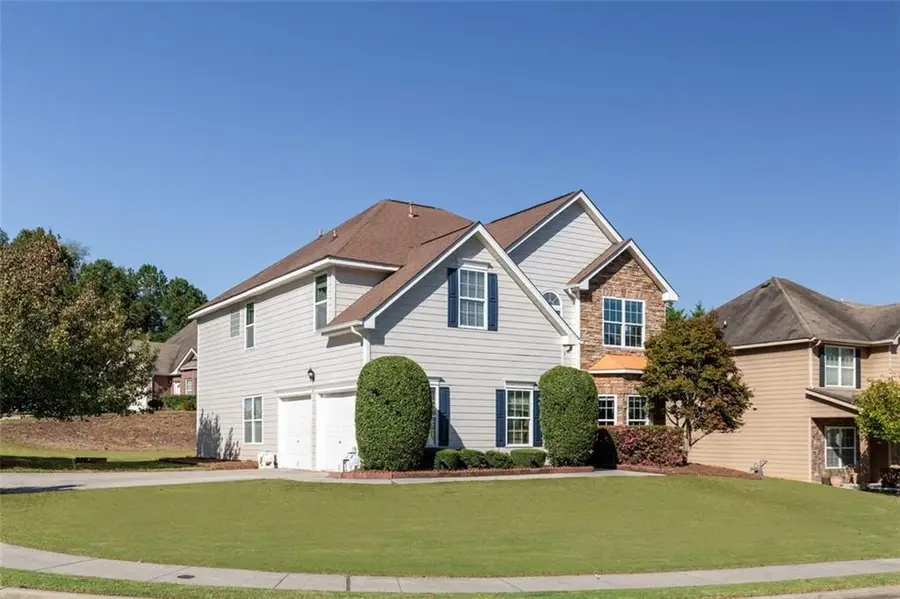 410 Blackwood Lane, Suwanee, GA 30024 - Image #3