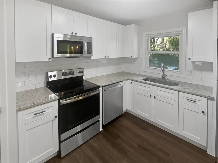 4640 Elm Ridge Court, Stone Mountain, GA 30083 - Image #2