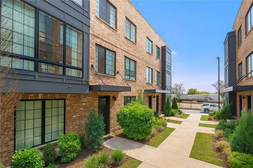 269 Castleberry Station Drive Sw, Atlanta, GA 30313 - Image #1