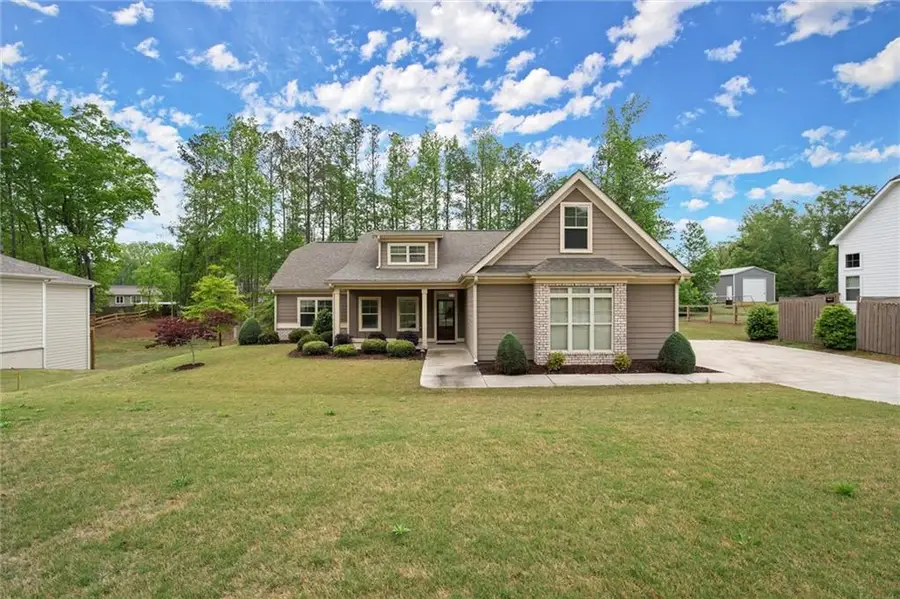 74 Stonegate Court, Dallas, GA 30157 - Image #2