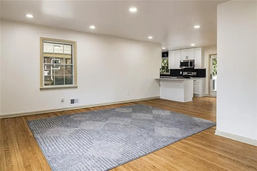 546 Milligan Drive, Stone Mountain, GA 30083 - Image #3