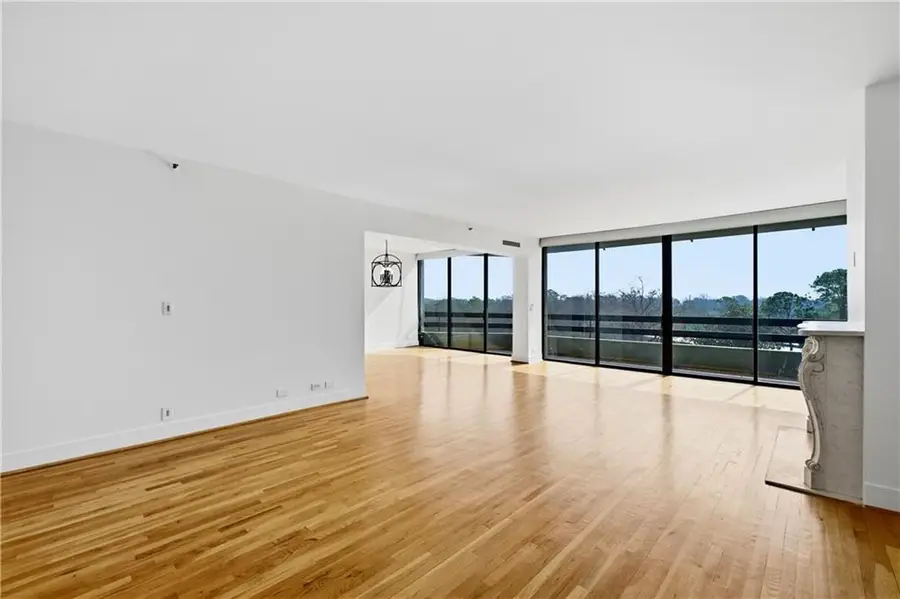 2660 Peachtree Road Nw #9G, Atlanta, GA 30305 - #3