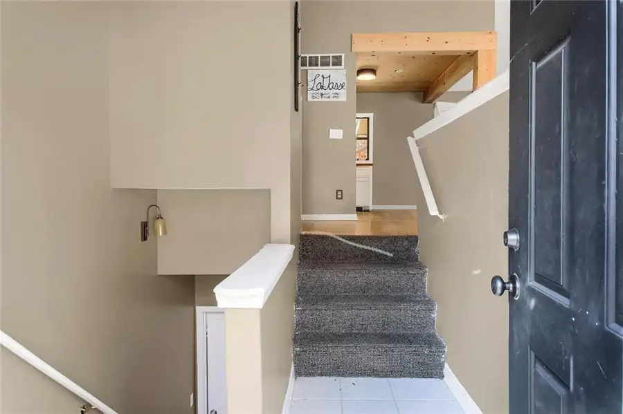 159 W Putnam Ferry Road, Woodstock, GA 30189 - Image #2