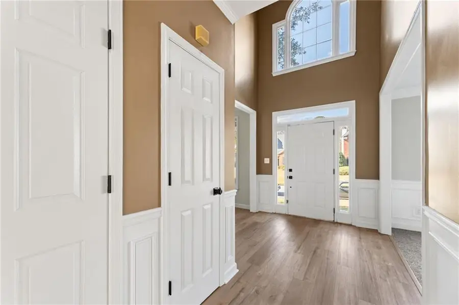 307 Creek Front Way, Lawrenceville, GA 30043 - Image #2