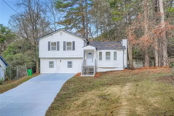 862 Sheppard Way, Stone Mountain, GA 30083