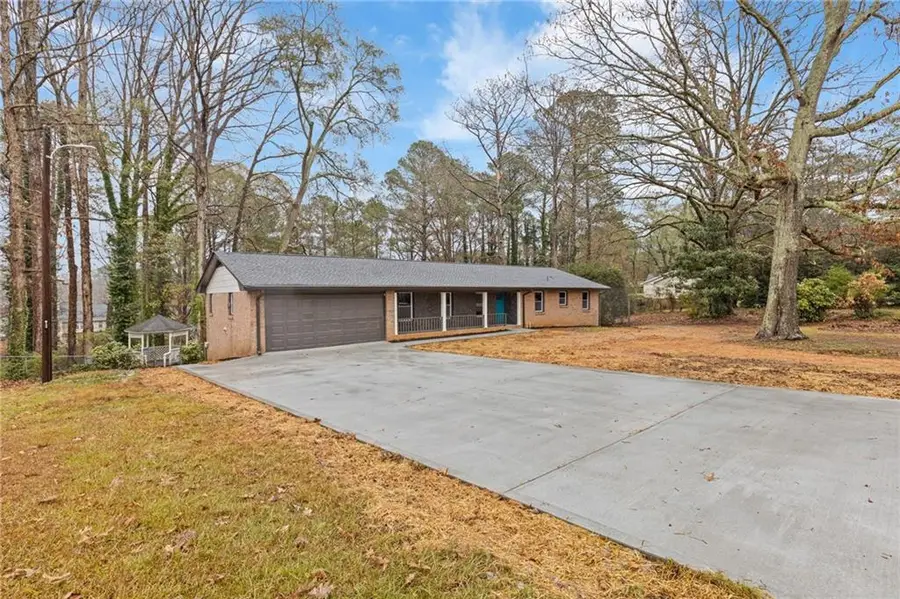 2224 Hudson Drive Sw, Lilburn, GA 30047 - Image #3