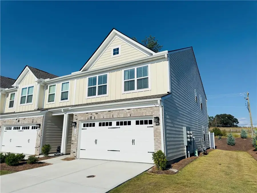 232 Salt Lake Lane, Hoschton, GA 30548 - Image #2