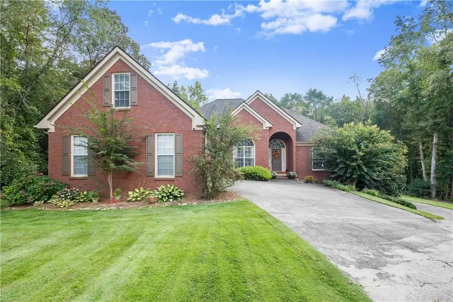 745 Roland Manor Drive, Dacula, GA 30019 - Image #2