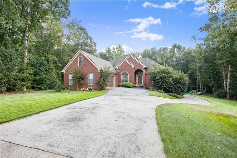 745 Roland Manor Drive, Dacula, GA 30019 - Image #3