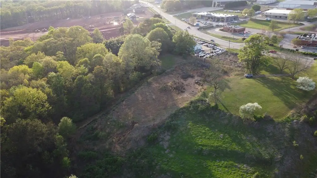 3583 Atlanta Highway, Flowery Branch, GA 30542 - Image #1