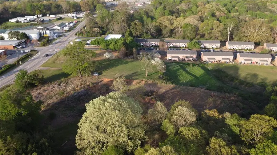 3583 Atlanta Highway, Flowery Branch, GA 30542 - Image #3