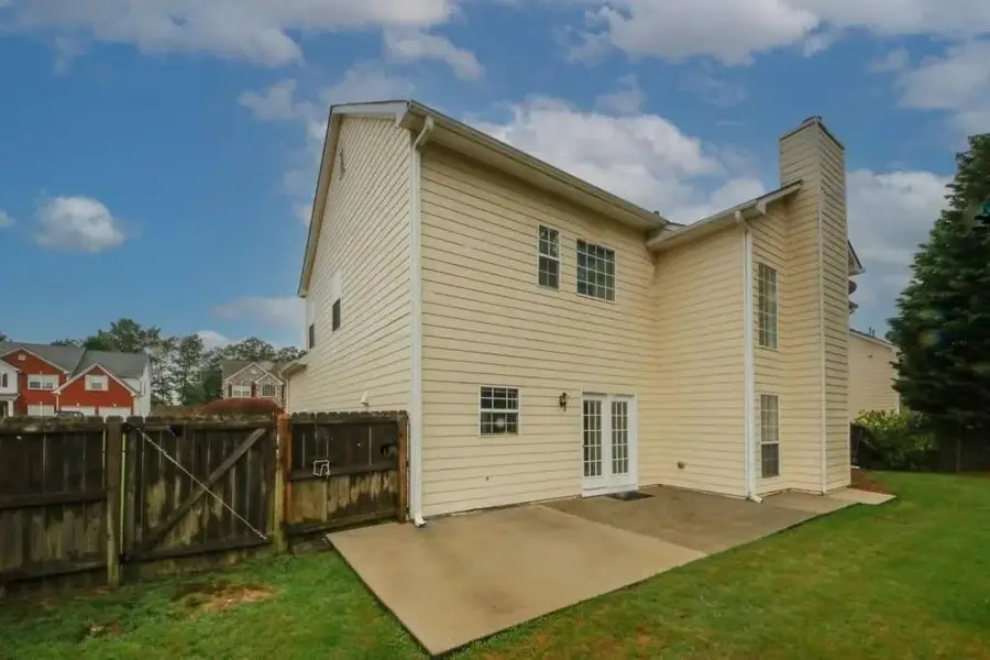 482 Leggett Oaks Lane, Lawrenceville, GA 30043 - Image #3