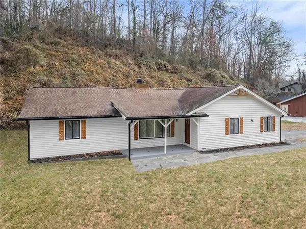 7 Dry Pond Drive, Clayton, GA 30525