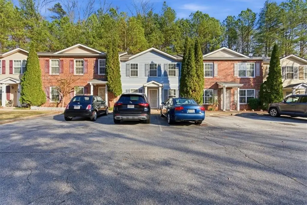 630 Streamside Drive, Roswell, GA 30076 - Image #1