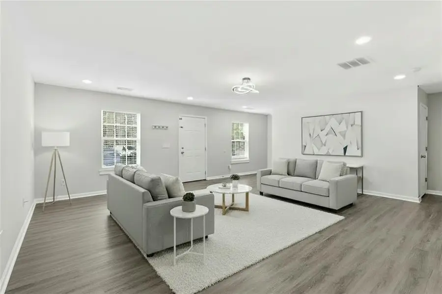 630 Streamside Drive, Roswell, GA 30076 - Image #3