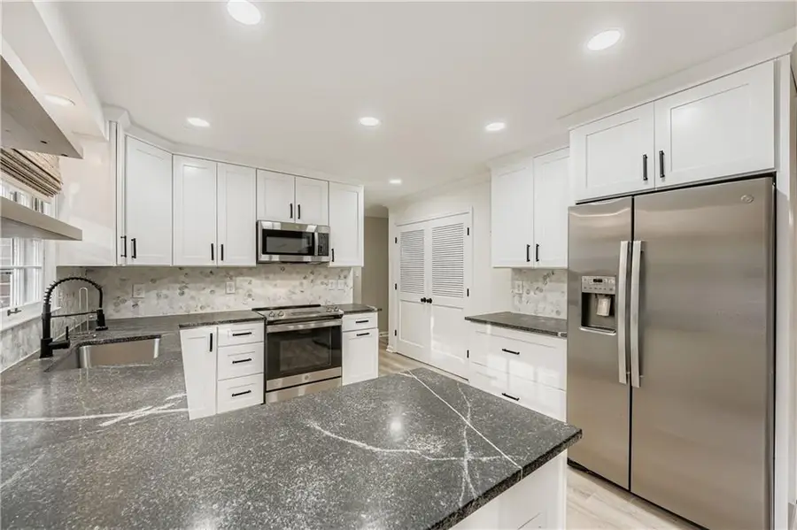 3321 Elm Creek Drive Nw, Marietta, GA 30064 - Image #3