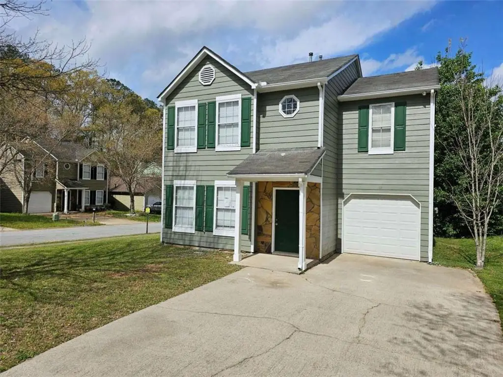 6718 Roscommon Drive, Austell, GA 30168 - Image #1