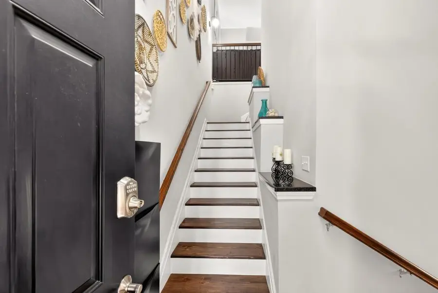 4246 River Green Drive Nw #206, Atlanta, GA 30327 - Image #3