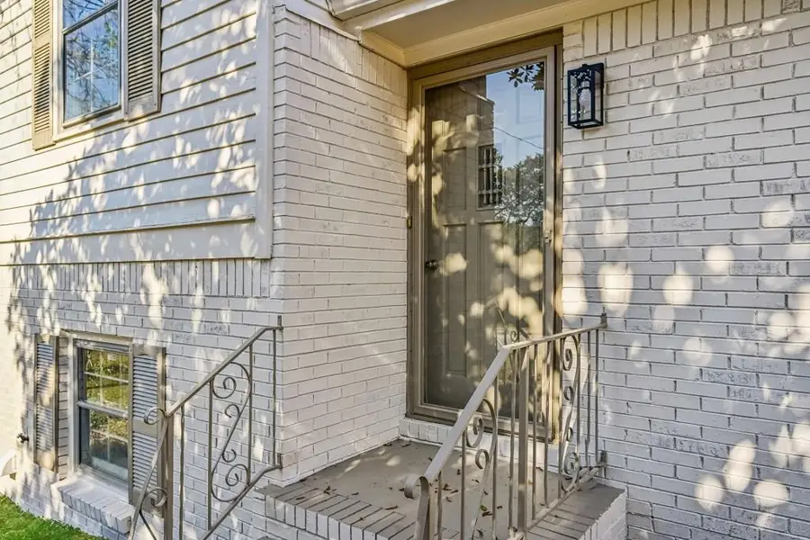 1286 Robin Road Ne, Conyers, GA 30012 - Image #3