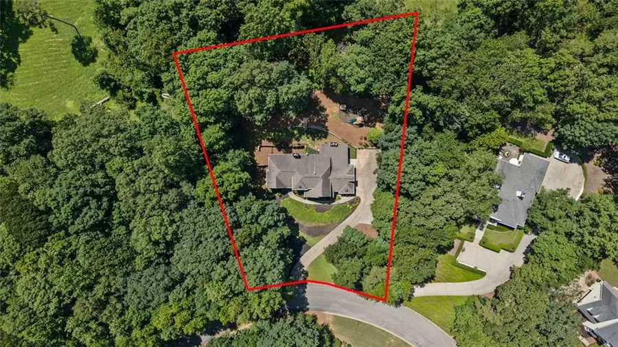 3095 Chattahoochee Trace, Gainesville, GA 30506 - Image #2