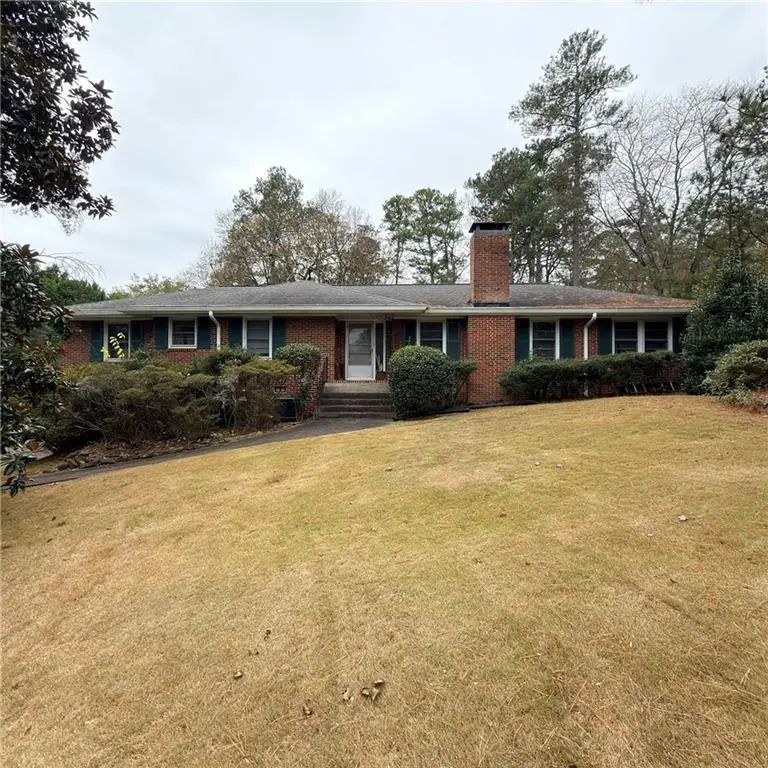 4950 Long Island Drive Nw, Atlanta, GA 30327 - Image #2