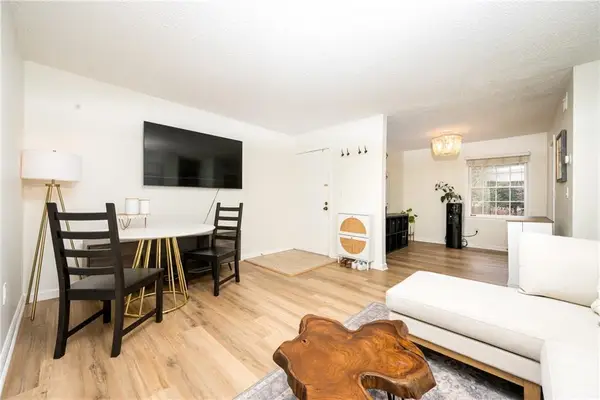 127 Lablanc Way Nw, Atlanta, GA 30327