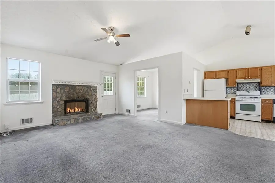 71 King Arthur Court, Dallas, GA 30157 - Image #2