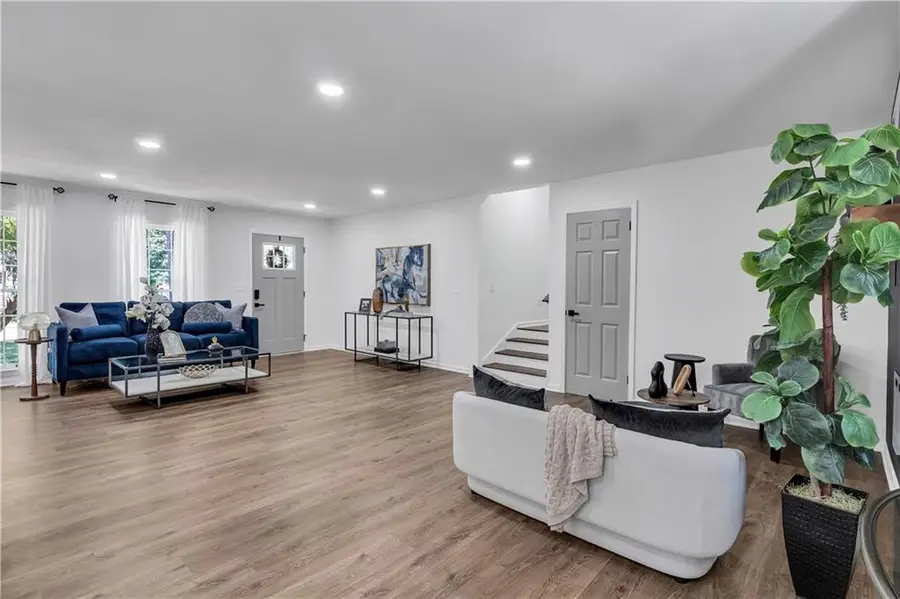 723 Monticello Way Se, Marietta, GA 30067 - Image #3