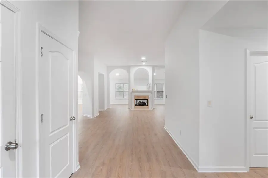 2033 Jameson Circle, Lawrenceville, GA 30043 - Image #2